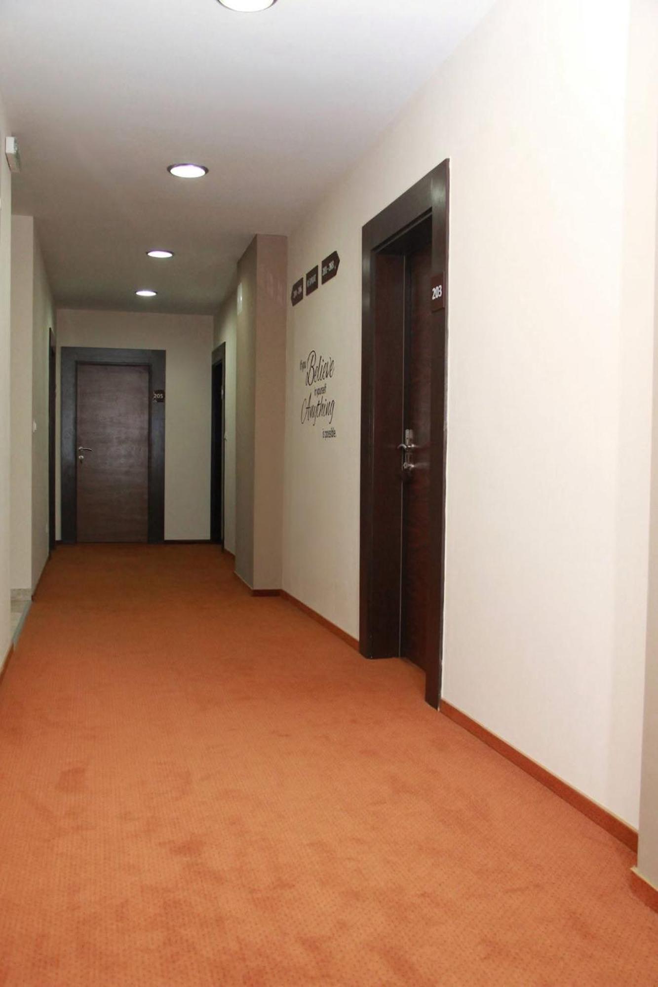 Hotel Oaza Konjic Exterior photo